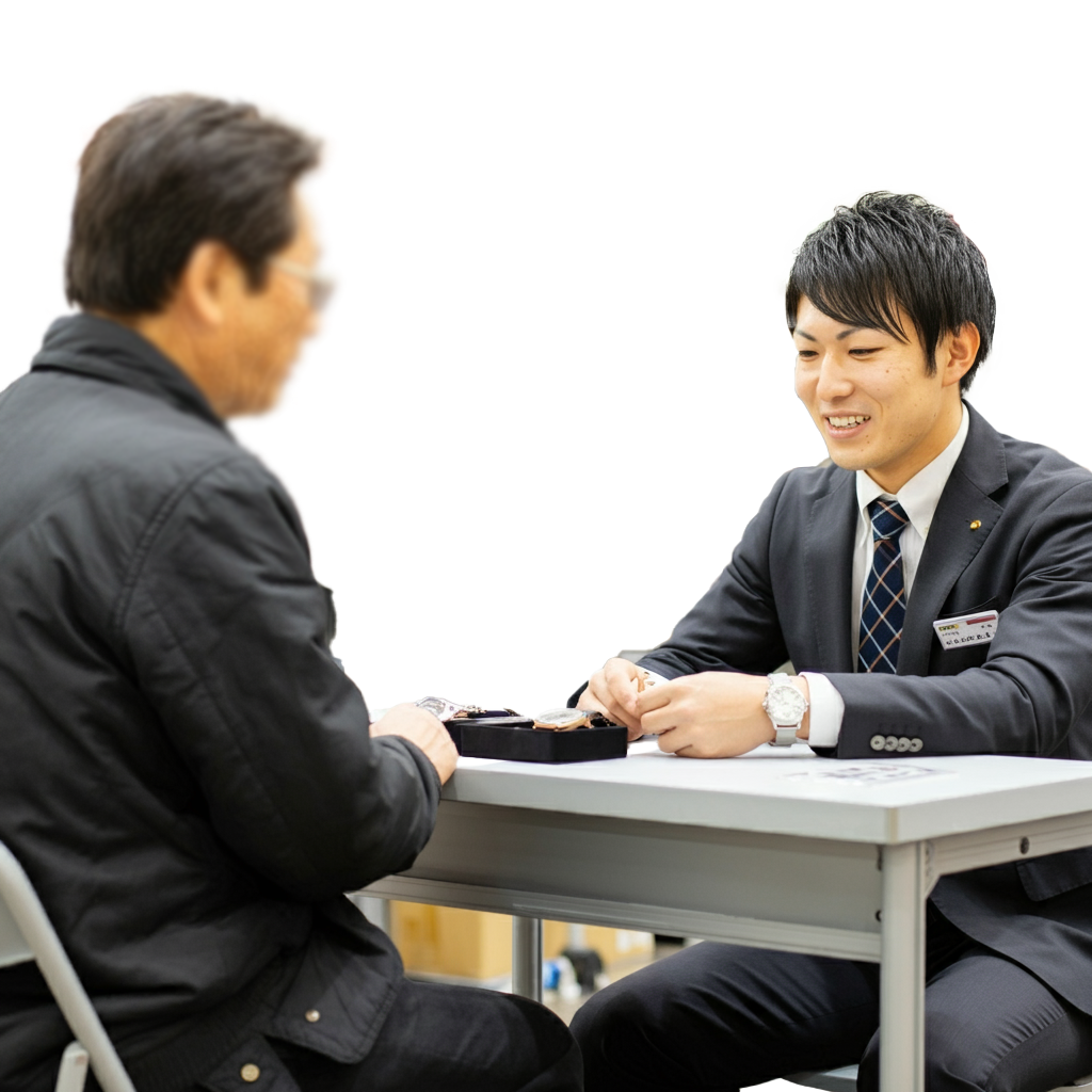 催事イベントでの買取査定風景